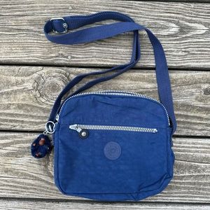 Authentic Kipling crossbody purse